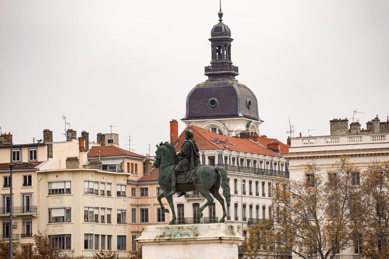 Dify Petit Prince - Place Bellecour ลียง ภายนอก รูปภาพ